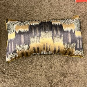 Pier 1 Accent‎ Pillow With Beads/Embelishments